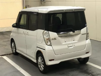 Mitsubishi eK X Space