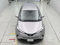 Цена авто Toyota C-HR с аукционов Японии, номер кузова ZYX10, пробег 55 000, оценка 2
