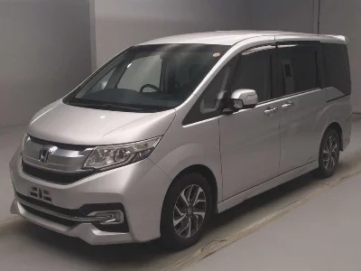 Honda STEPWGN SPADA