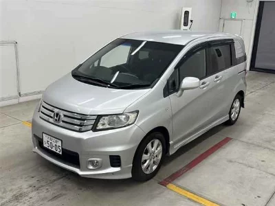 Honda Freed Spike