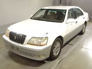 Toyota CROWN MAJESTA 2000