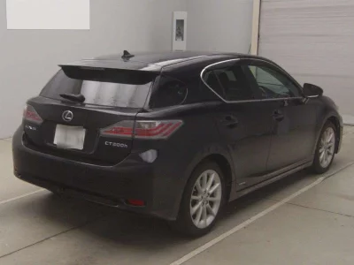 Lexus CT200h