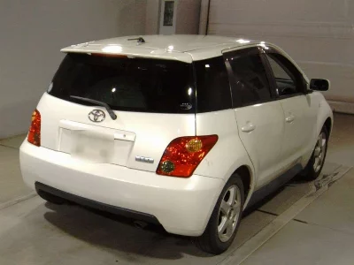 Toyota Ist