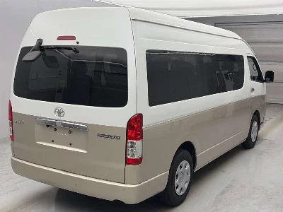 Toyota HIACE WAGON
