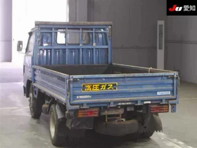 Mazda TITAN