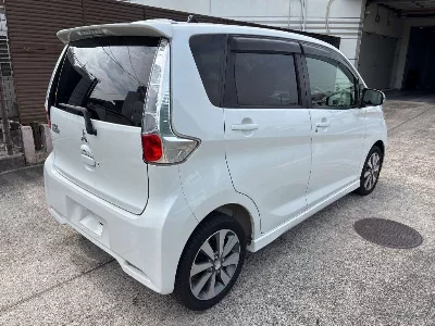 Mitsubishi ek Custom