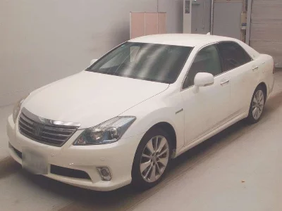 Toyota CROWN HYBRID