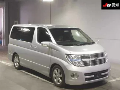 NISSAN ELGRAND