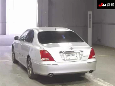 Toyota CROWN MAJESTA