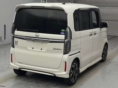 Honda N BOX CUSTOM