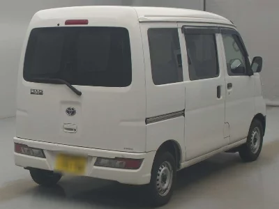 Toyota Pixis Van