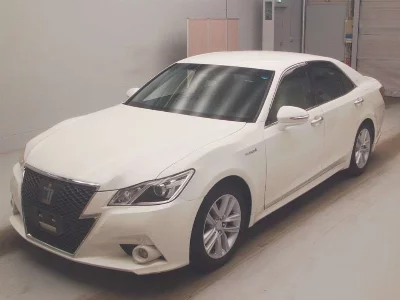 Toyota CROWN HYBRID