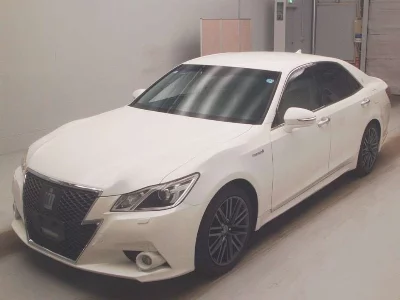 Toyota CROWN HYBRID
