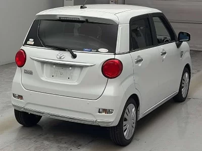Toyota Pixis Joy