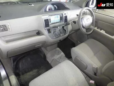 Toyota Raum