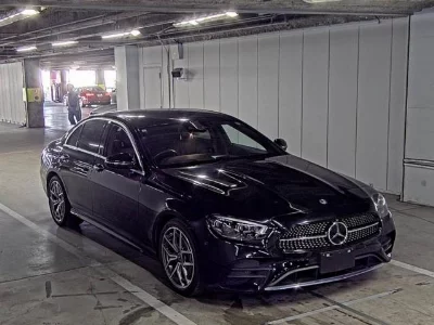 MERCEDES BENZ E CLASS