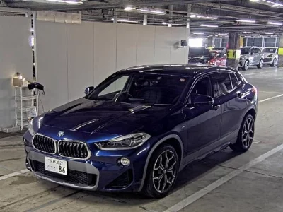 BMW X2