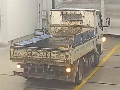 Mitsubishi Fuso Canter