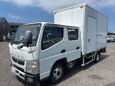 MITSUBISHI CANTER