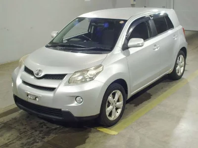 Toyota Ist