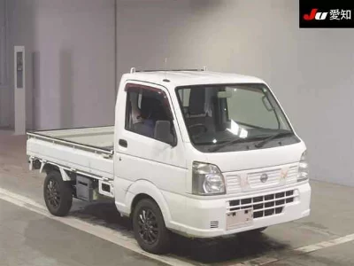 Nissan NT100 Clipper