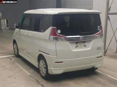 Suzuki Solio