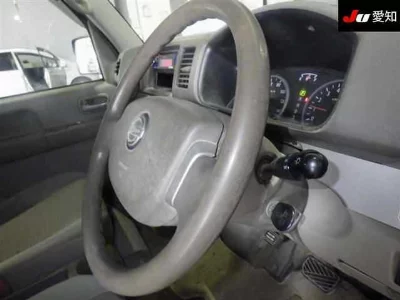 Nissan NV100 Clipper Rio
