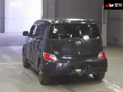 Toyota bB