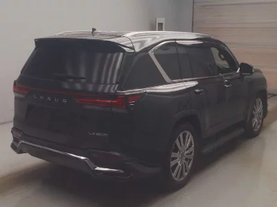 Lexus LX570