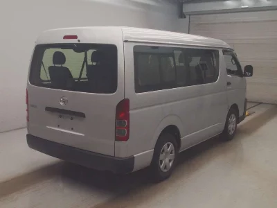 Toyota HIACE WAGON