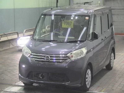 NISSAN DAYZ ROOX