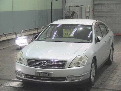Nissan TEANA