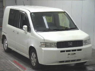 Honda Mobilio Spike