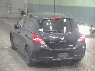 Nissan Tiida