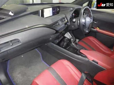 Lexus UX250h