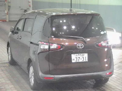 Toyota Sienta