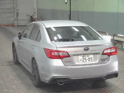 SUBARU LEGACY B4