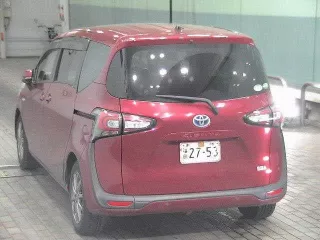 Toyota Sienta