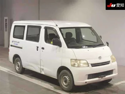 Toyota LiteAce Van