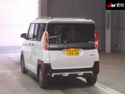 Mitsubishi Delica Mini
