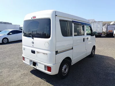 NISSAN NV100 CLIPPER