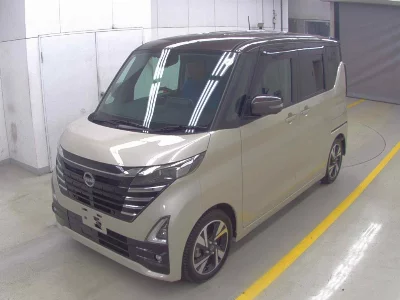 NISSAN ROOX