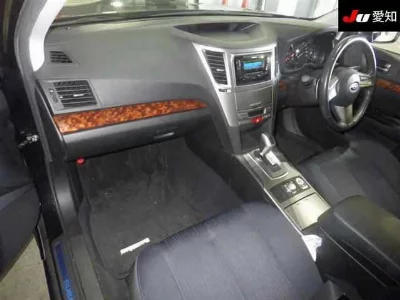 Subaru LEGACY B4