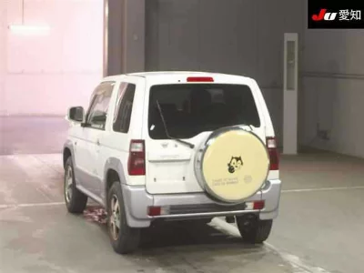 Mitsubishi Pajero Mini