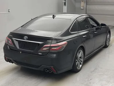 Toyota CROWN HYBRID