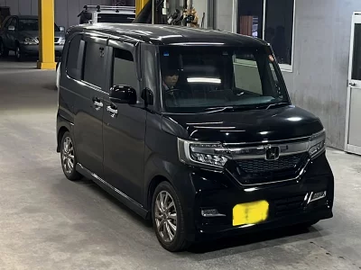 Honda N BOX CUSTOM