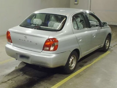 Toyota Platz