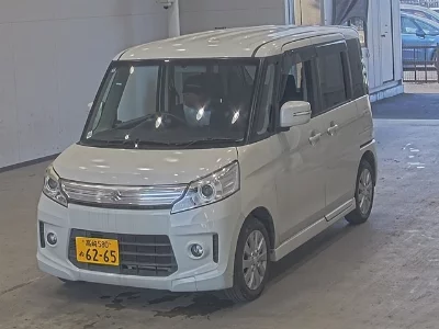 Suzuki Spacia Custom