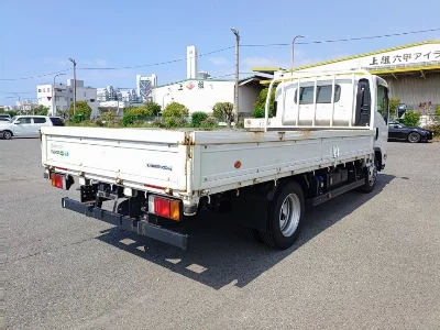 Mazda Titan