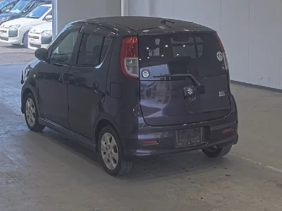 Suzuki MRWAGON
